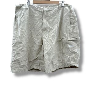 Columbia Men's Khaki Cream Cargo Hiking Shorts‎ Sz 46 Outdoors Adventure Fishing